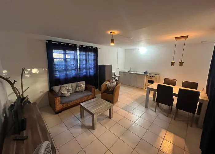 The Dive Hut - Boutique Apartments